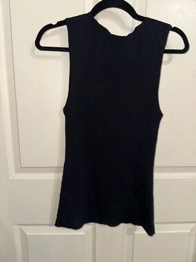 DISSH Sofia Black Ribbed Sleeveless Knit Tunic Top L NWT quiet luxury office